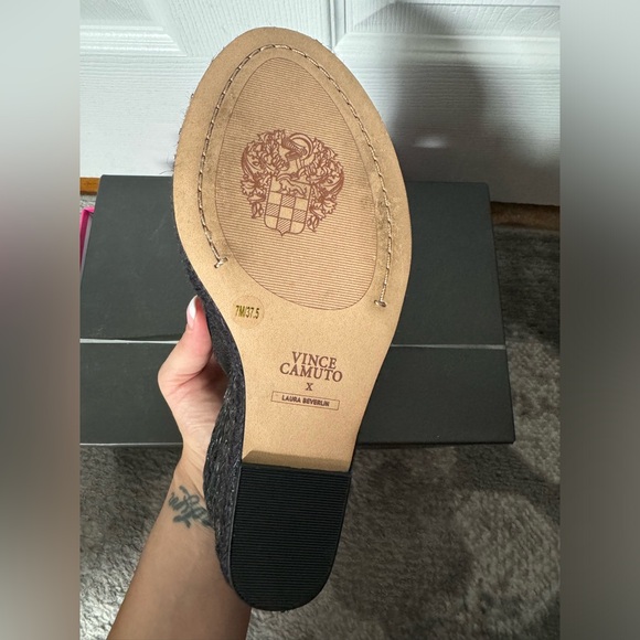 Vince Camuto Wedges - Black - Picture 4 of 5